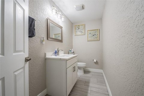 House in Lakeland, Florida 4 bedrooms, 250.84 sq.m. № 1721048 - photo 18