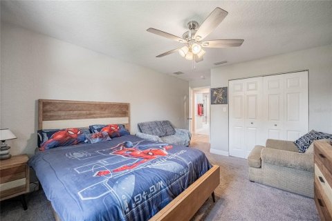 House in Lakeland, Florida 4 bedrooms, 250.84 sq.m. № 1721048 - photo 24