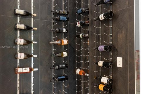 Casa en venta en Miami, Florida, 5 dormitorios, 373.19 m2 № 2065068 - foto 12