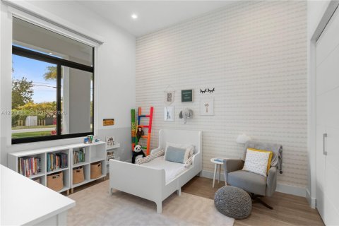 Casa en venta en Miami, Florida, 5 dormitorios, 373.19 m2 № 2065068 - foto 27
