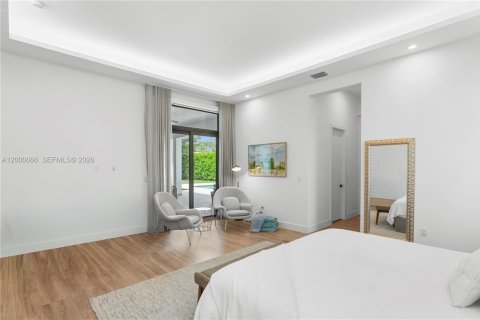 Casa en venta en Miami, Florida, 5 dormitorios, 373.19 m2 № 2065068 - foto 21