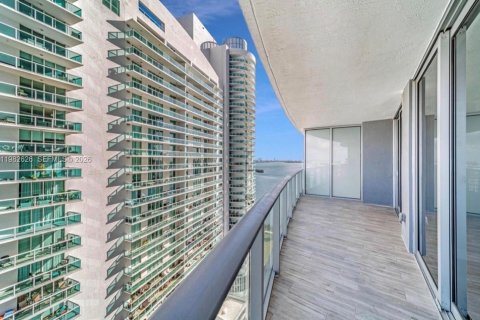 Купить кондоминиум в Майами, Флорида 1 комната, 70.51м2, № 2050065 - фото 12