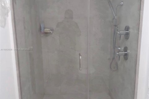 Купить кондоминиум в Майами, Флорида 1 комната, 70.51м2, № 2050065 - фото 10