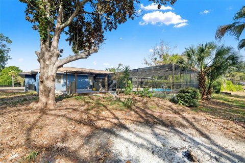House in Spring Hill, Florida 3 bedrooms, 128.86 sq.m. № 2428766 - photo 24