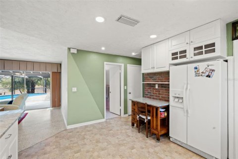 House in Spring Hill, Florida 3 bedrooms, 128.86 sq.m. № 2428766 - photo 11