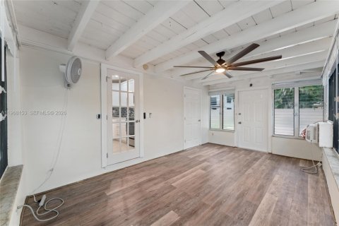 Снять в аренду виллу или дом в Саут-Майами, Флорида 2 спальни, 89.74м2, № 2050076 - фото 16