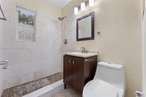 Снять в аренду виллу или дом в Саут-Майами, Флорида 2 спальни, 89.74м2, № 2050076 - фото 14