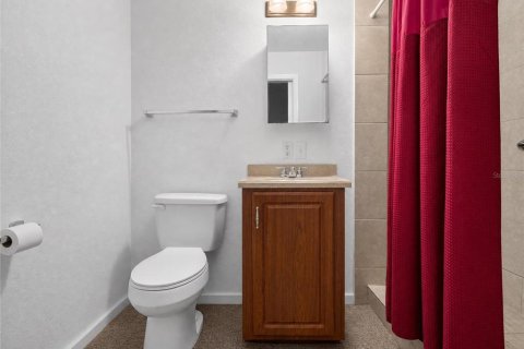 Casa en venta en Leesburg, Florida, 5 dormitorios, 265.14 m2 № 2385881 - foto 11