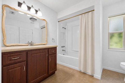 Casa en venta en Leesburg, Florida, 5 dormitorios, 265.14 m2 № 2385881 - foto 15