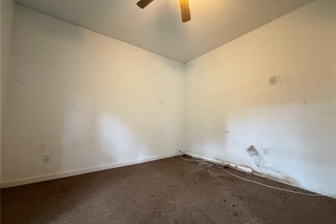 Casa en venta en Leesburg, Florida, 5 dormitorios, 265.14 m2 № 2385881 - foto 23