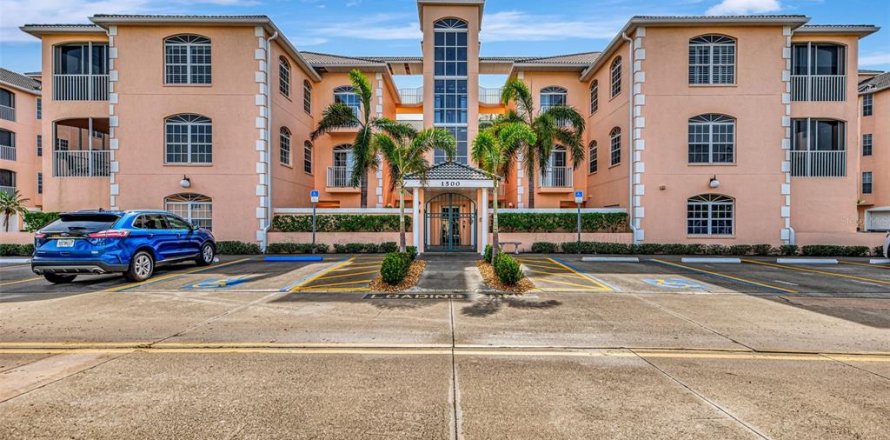 Condo in Venice, Florida, 3 bedrooms № 1858064