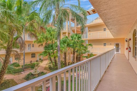 Condo in Venice, Florida, 3 bedrooms  № 1858064 - photo 6