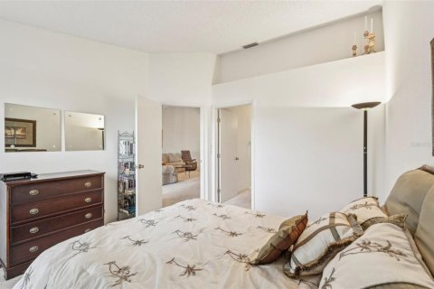 Condo in Sun City Center, Florida, 2 bedrooms  № 1533749 - photo 17