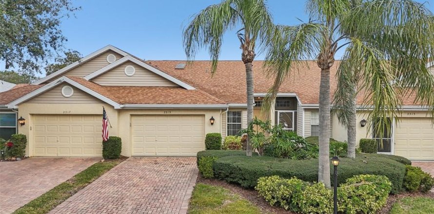 Condo in Sun City Center, Florida, 2 bedrooms № 1533749