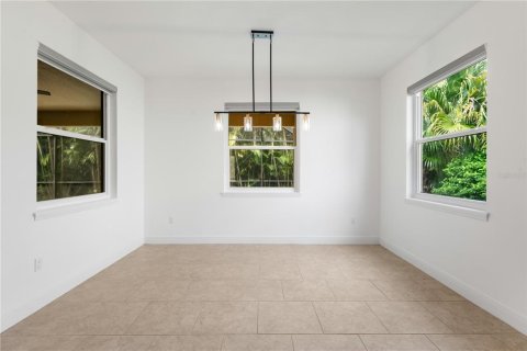 Villa ou maison à vendre à Sarasota, Floride: 4 chambres, 236.99 m2 № 2388742 - photo 10