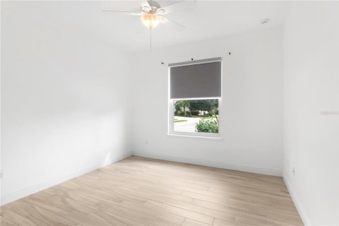 Villa ou maison à vendre à Sarasota, Floride: 4 chambres, 236.99 m2 № 2388742 - photo 12