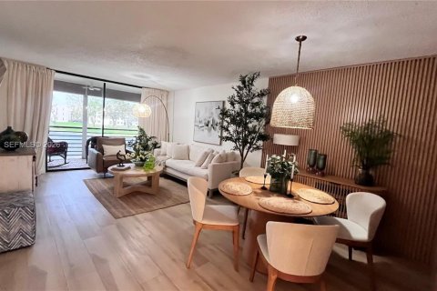 Condominio en venta en Sunrise, Florida, 1 dormitorio, 69.31 m2 № 2031145 - foto 6