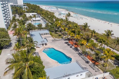 Copropriété à vendre à Miami Beach, Floride: 1 chambre, 110.55 m2 № 2057302 - photo 25