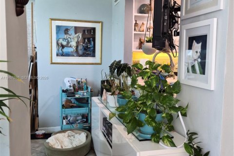 Copropriété à vendre à Miami Beach, Floride: 1 chambre, 110.55 m2 № 2057302 - photo 10