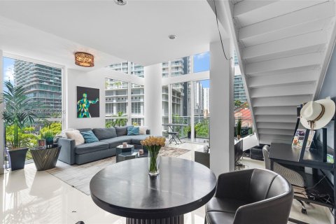 Condominio en venta en Miami, Florida, 1 dormitorio, 100.15 m2 № 2002593 - foto 9