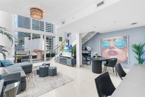 Condominio en venta en Miami, Florida, 1 dormitorio, 100.15 m2 № 2002593 - foto 7