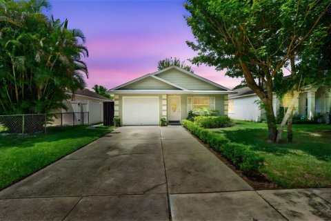 Casa en venta en Orlando, Florida, 3 dormitorios, 105.91 m2 № 1910770 - foto 7