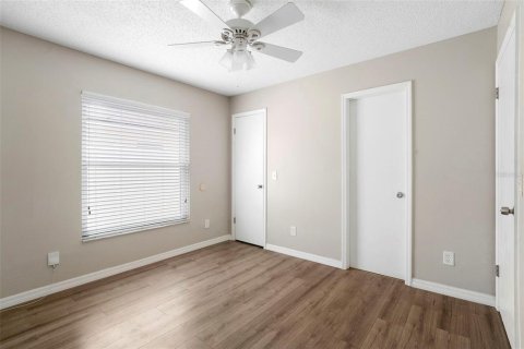 Casa en venta en Orlando, Florida, 3 dormitorios, 105.91 m2 № 1910770 - foto 23