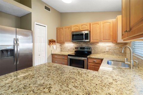 Casa en venta en Orlando, Florida, 3 dormitorios, 105.91 m2 № 1910770 - foto 16