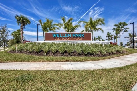 Townhouse in WELLEN PARK in Venice, Florida 3 bedrooms, 161.74 sq.m. № 2201782 - photo 13