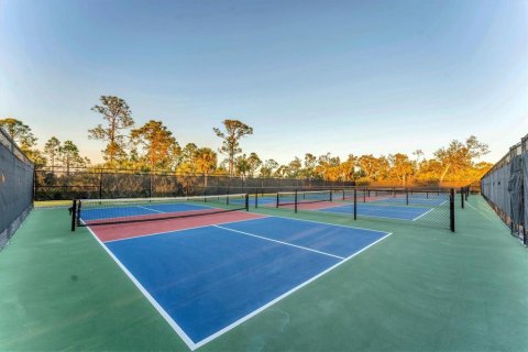 Townhouse in WELLEN PARK in Venice, Florida 3 bedrooms, 161.74 sq.m. № 2201782 - photo 29