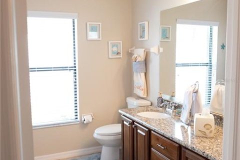House in Port Charlotte, Florida 3 bedrooms, 198.72 sq.m. № 2103024 - photo 10