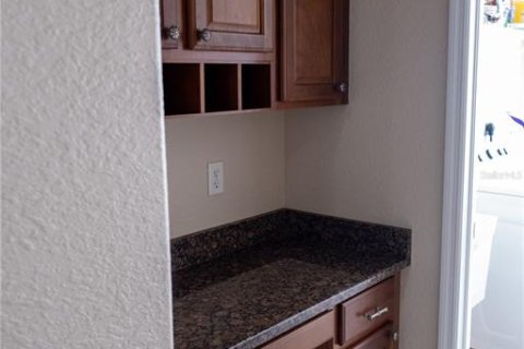 House in Port Charlotte, Florida 3 bedrooms, 198.72 sq.m. № 2103024 - photo 13