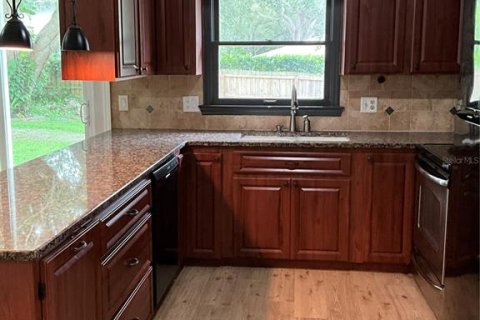 Casa en alquiler en Winter Haven, Florida, 3 dormitorios, 132.66 m2 № 1858231 - foto 4