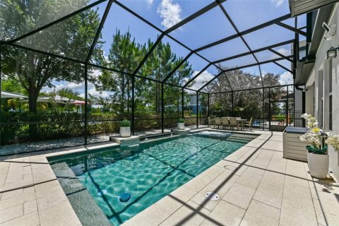 House in Orlando, Florida 5 bedrooms, 373 sq.m. № 2211941 - photo 9