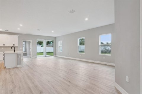 Casa en venta en Ocala, Florida, 4 dormitorios, 184.88 m2 № 2291083 - foto 5
