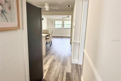 Condominio en venta en Clermont, Florida, 2 dormitorios, 66.89 m2 № 1777272 - foto 6