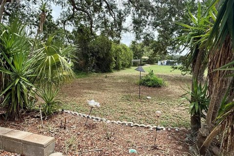 Condominio en venta en Clermont, Florida, 2 dormitorios, 66.89 m2 № 1777272 - foto 16