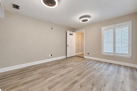 Immobilier commercial à louer à Orlando, Floride: 74.32 m2 № 2314292 - photo 12