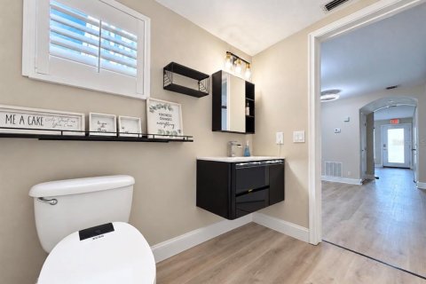 Immobilier commercial à louer à Orlando, Floride: 74.32 m2 № 2314292 - photo 14