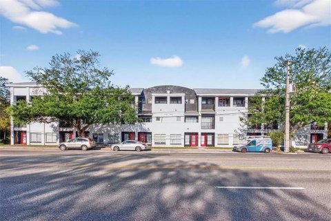 Immobilier commercial à louer à Orlando, Floride: 74.32 m2 № 2314292 - photo 9