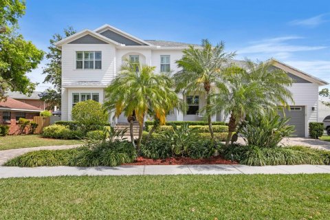 Casa en venta en Tampa, Florida, 5 dormitorios, 369.57 m2 № 1598350 - foto 3