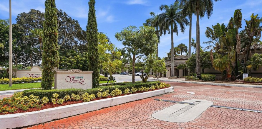 Condo à Sunrise, Floride, 2 chambres № 2191873