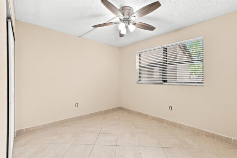 Copropriété à vendre à Sunrise, Floride: 2 chambres, 91.6 m2 № 2191873 - photo 10