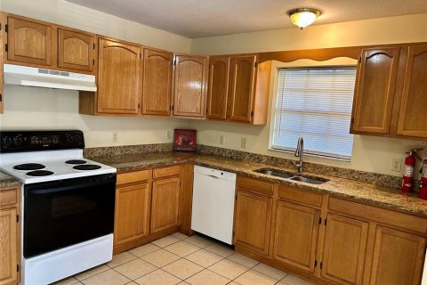 House in Wauchula, Florida 3 bedrooms, 125.33 sq.m. № 1815579 - photo 11