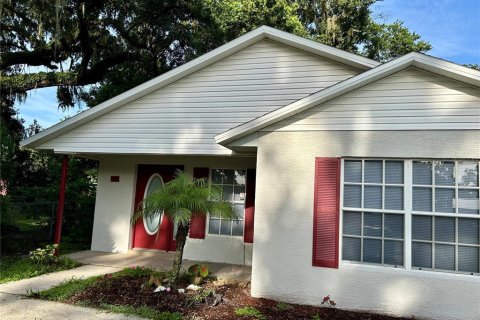 House in Wauchula, Florida 3 bedrooms, 125.33 sq.m. № 1815579 - photo 2