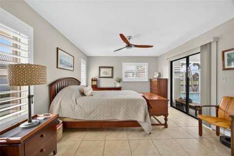House in Punta Gorda, Florida 3 bedrooms, 155.98 sq.m. № 1903130 - photo 15