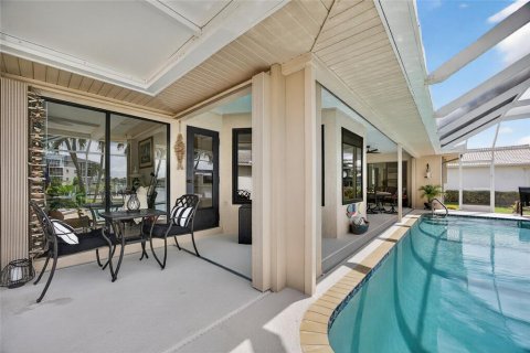House in Punta Gorda, Florida 3 bedrooms, 155.98 sq.m. № 1903130 - photo 28