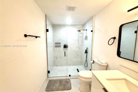 Купить виллу или дом в Норт-Майами, Флорида 4 спальни, 224.82м2, № 2027011 - фото 27