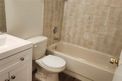 Apartment in Spring Hill, Florida 2 bedrooms, 89.19 sq.m. № 2156578 - photo 22