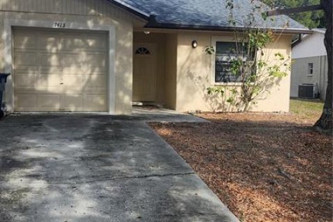 Appartement à Spring Hill, Floride 2 chambres, 89.19 m2 № 2156578